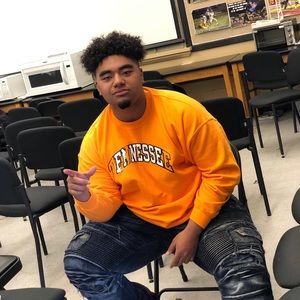 Meet your Posher, Connery